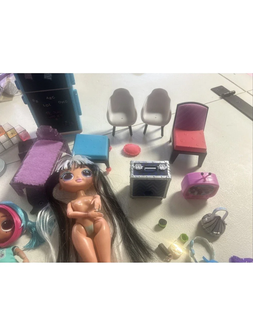 lol surprise dolls lot and accessories